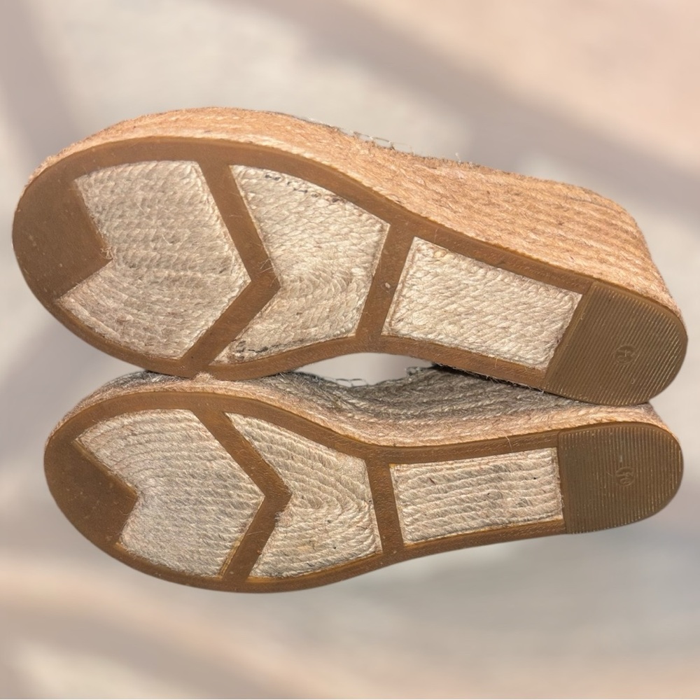 MARC FISHER Suede Wedge Espadrilles NWOB - Picture 7 of 10
